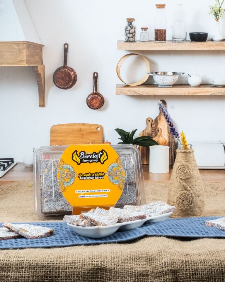 Bereket Nostalji Yer Fıstıklı Cezerye